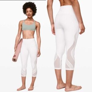 Lululemon  Athletics womens Wonder under Crop lace 21 inch size 12